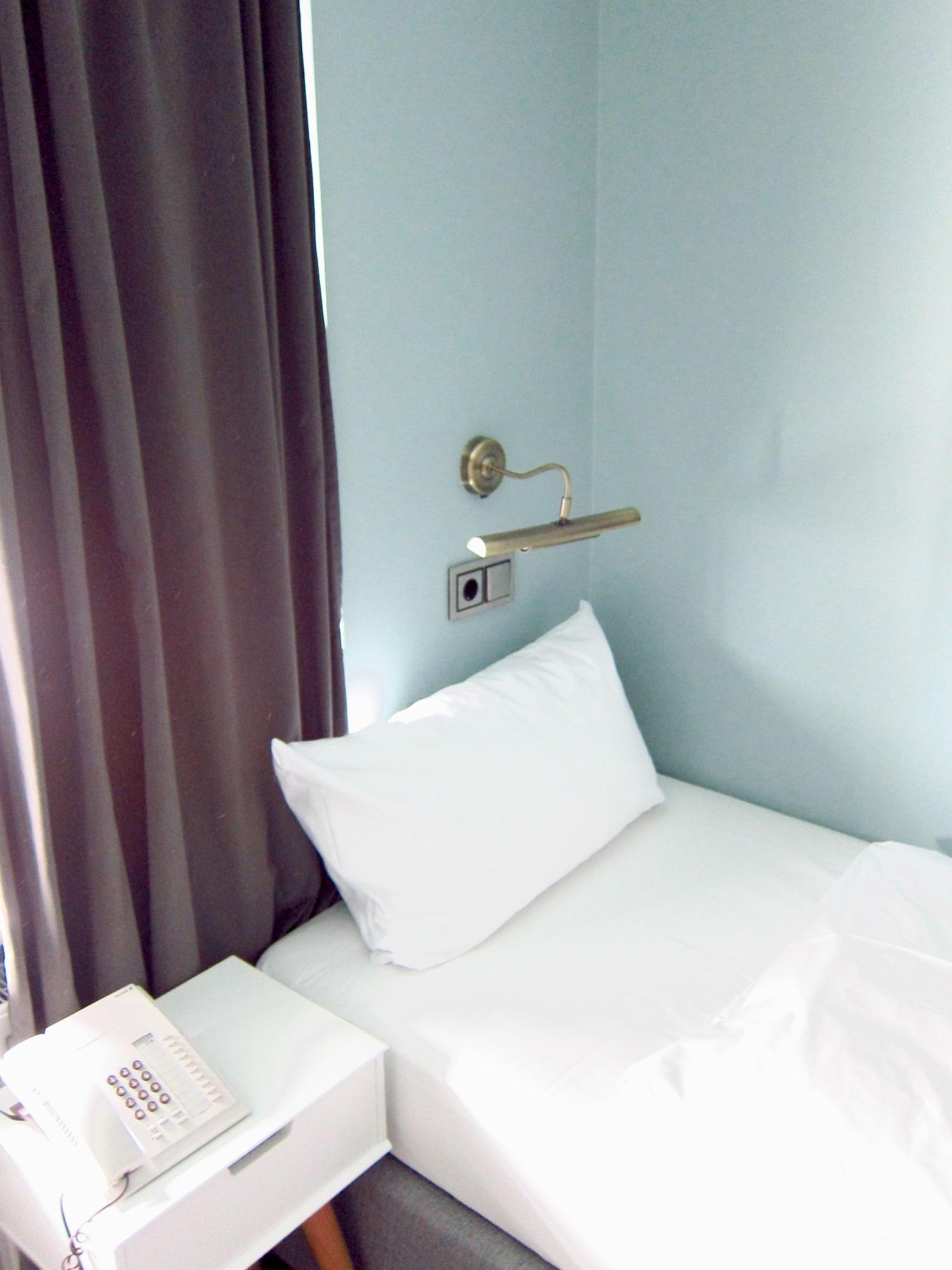 Hotel Zentrum An Der Hauptwache Франкфурт-на-Майне Экстерьер фото